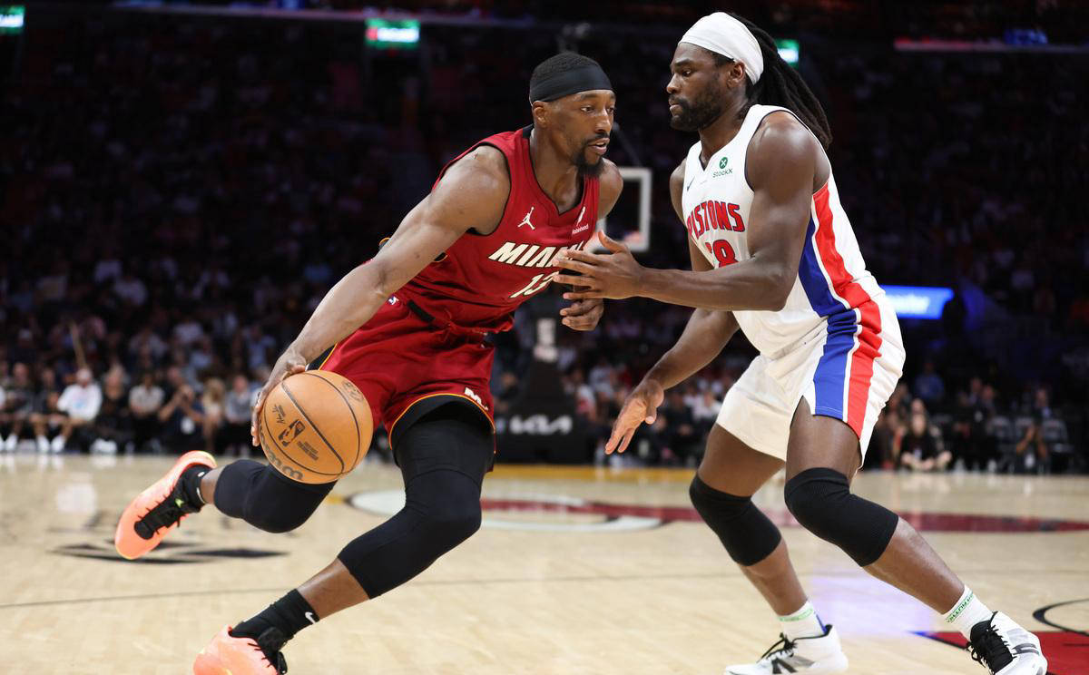 九游官网-密尔沃基雄鹿主教练